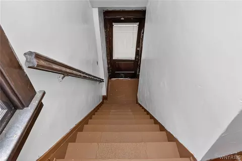 Entry Way - 23 Humason Ave, Buffalo, NY 14211 photo 4 of 6
