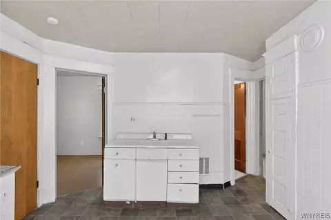 Entry Way - 23 Humason Ave, Buffalo, NY 14211 photo 6 of 6