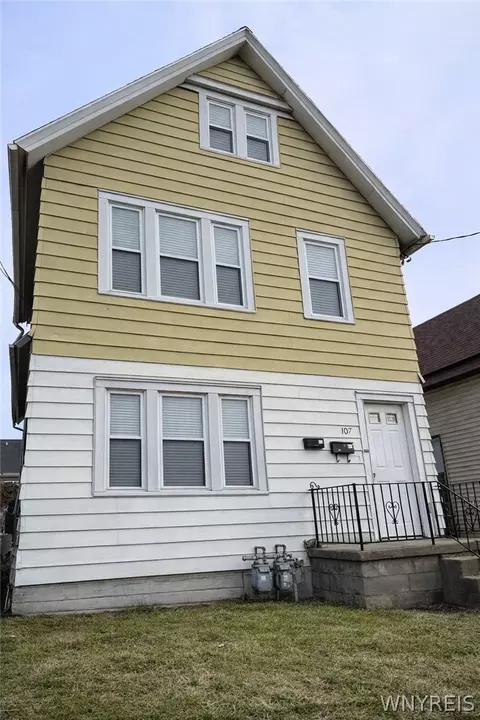 107 Jones St, Buffalo, NY 14206