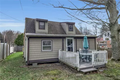 359 E Sterling Ave, Evans, NY 14006