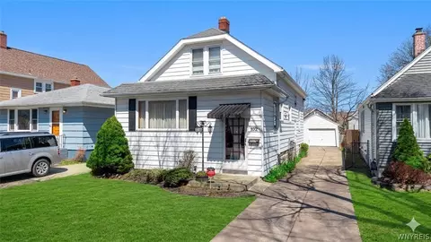 102 Whitehall Ave, Buffalo, NY 14220