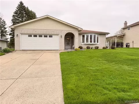 229 Windmill Rd, West Seneca, NY 14218