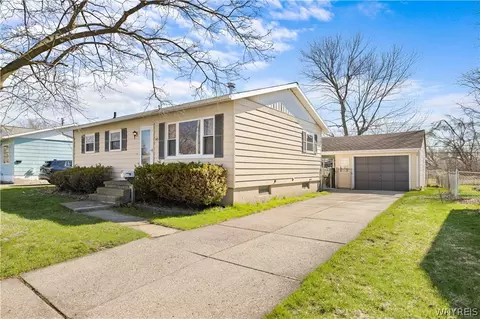 63 Frederick Rd, Tonawanda, NY 14150