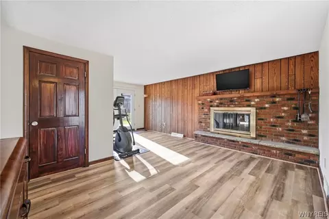 Living - 7033 Derby Rd, Evans, NY 14047 photo 3 of 5