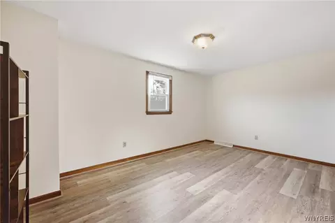 Bedroom - 7033 Derby Rd, Evans, NY 14047 photo 4 of 7