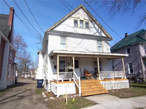 19 Holland Ave, Batavia, NY 14020