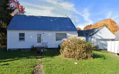 128 Howard St, Jamestown, NY 14701