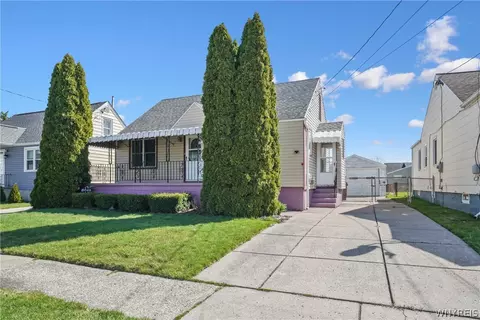 239 Curtiss St, Sloan, NY 14212