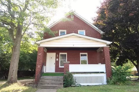 260 70th St, Niagara Falls, NY 14304