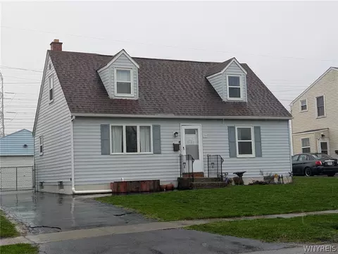 63 Saint Boniface Rd, Cheektowaga, NY 14225