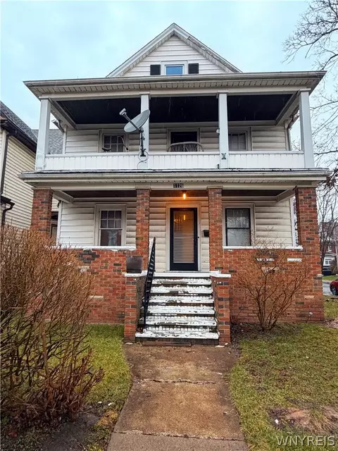 1126 Ferry Ave, Niagara Falls, NY 14301