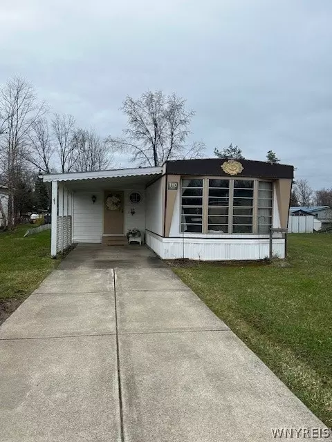 110 Bush Gdns, Alden, NY 14004