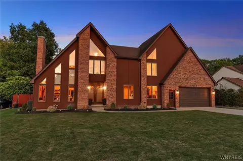 176 Timberlink Dr, Grand Island, NY 14072