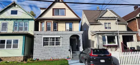 21 Victory Ave, Lackawanna, NY 14218