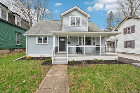 1468 Elm St, Alden, NY 14004
