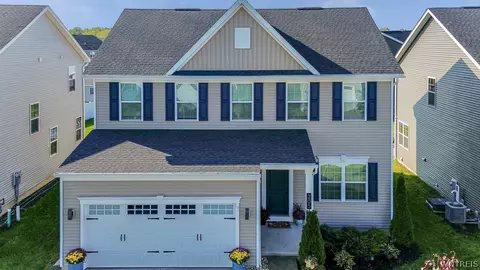 205 Sierra Dr, Amherst, NY 14228