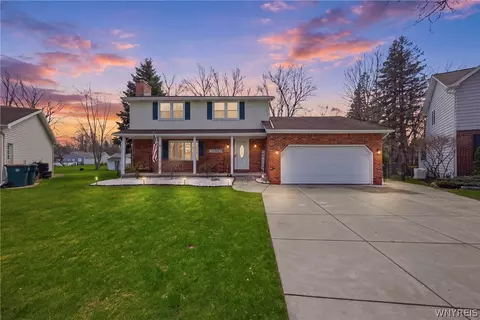35 Forbes Ct, North Tonawanda, NY 14120