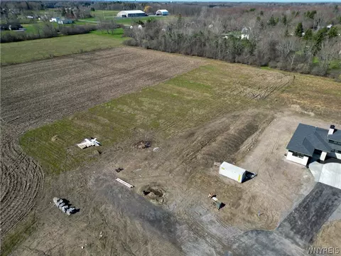 1210 Rice Rd, Elma, NY 14059