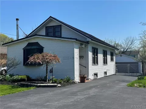 4835 Harlem Rd, Amherst, NY 14226