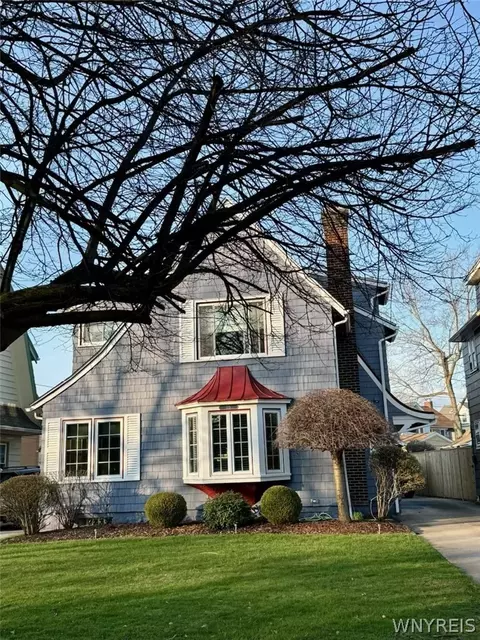 115 North Dr, Buffalo, NY 14216