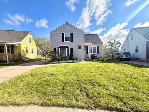 207 Springfield Ave, Tonawanda, NY 14150