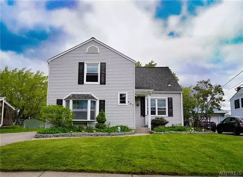 207 Springfield Ave, Tonawanda, NY 14150