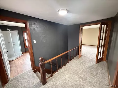 Entry Way - 1861 Hess Rd, Appleton, NY 14008 photo 1 of 1
