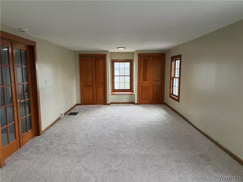 Living - 1861 Hess Rd, Appleton, NY 14008 photo 4 of 4