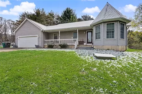 13000 Miller Ave, Chaffee, NY 14030