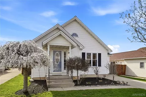 26 Guenther Ave, Tonawanda, NY 14150