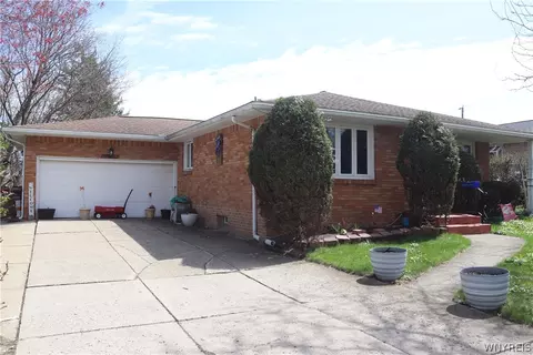 118 Audet Dr, Cheektowaga, NY 14227