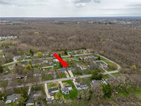View/Area - 4357 Barton Rd, Clarence, NY 14031 photo 2 of 4