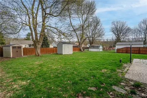Exterior - 4357 Barton Rd, Clarence, NY 14031 photo 7 of 7