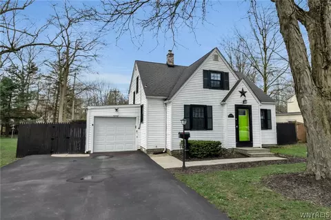 4248 Connection Dr, Buffalo, NY 14221