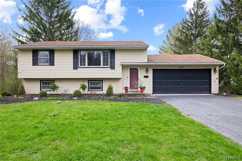 4120 Heather Dr, Buffalo, NY 14221