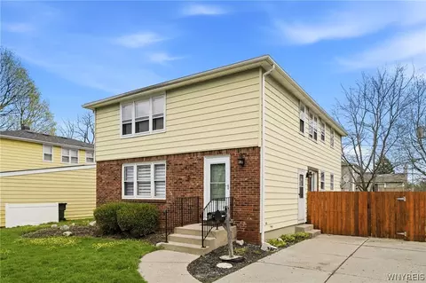 85 S Ellington Ave, Depew, NY 14043