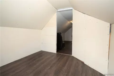 Bedroom - 884 Eagle St #N, Buffalo, NY 14210 photo 7 of 11