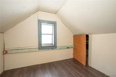 Bedroom - 884 Eagle St #N, Buffalo, NY 14210 photo 6 of 11