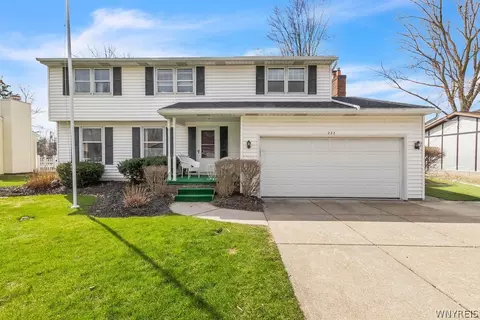 223 W Klein Rd, Amherst, NY 14221