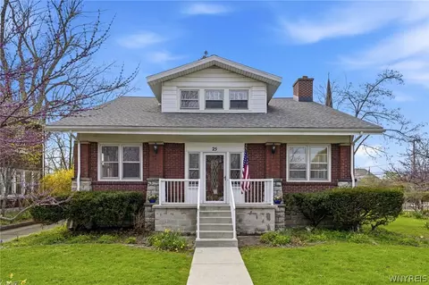 25 High Park Blvd, Amherst, NY 14226