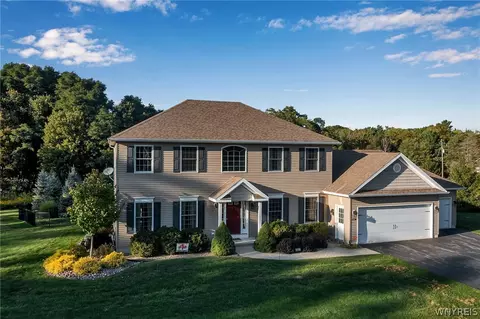 7770 Ellicott Rd, West Falls, NY 14170