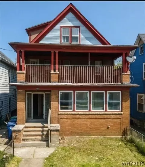 1348 Pierce Ave, Niagara Falls, NY 14301
