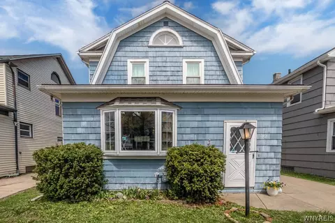 342 Parkwood Ave, Kenmore, NY 14217