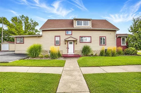 3577 Harlem Rd, Cheektowaga, NY 14225