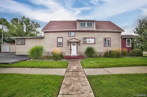 3577 Harlem Rd, Cheektowaga, NY 14225