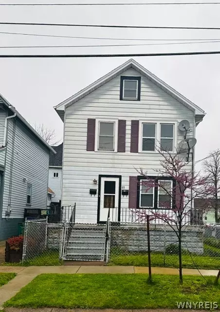 66 California St, Buffalo, NY 14213