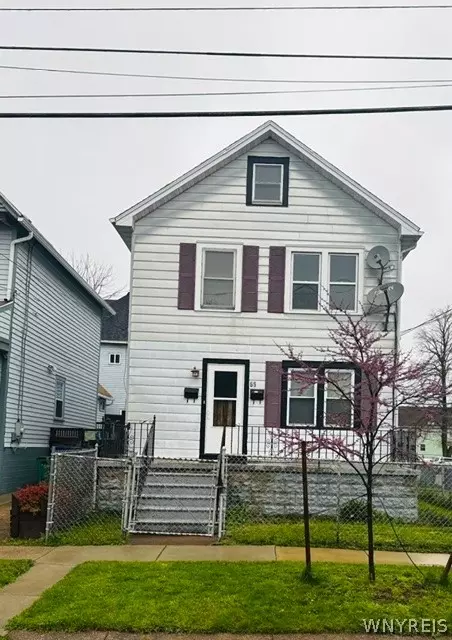 66 California St, Buffalo, NY 14213