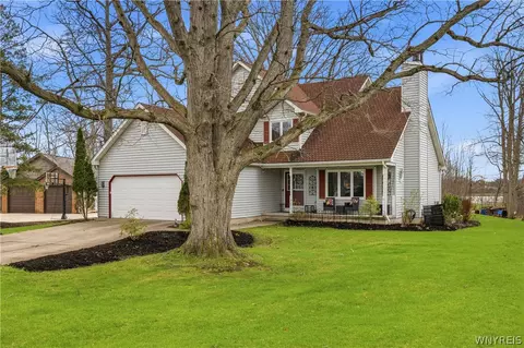 148 Timberlink Dr, Grand Island, NY 14072
