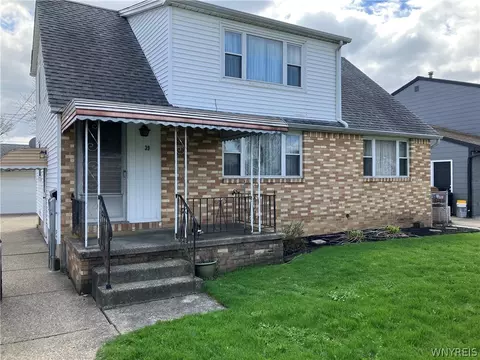 39 Balbach Dr, Cheektowaga, NY 14225