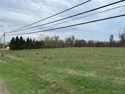 Rochester Road, Royalton, NY 14067
